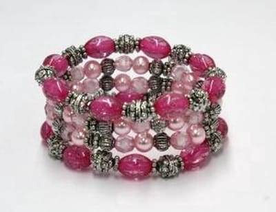 Behave - Armband dames - Roze parel look met retro stijl - Zomertrend