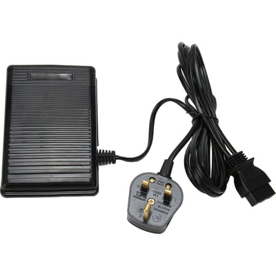 Voetbedieningspedaal Antislip 5,3 inch Lang 3,5 inch Breed Stabiel Plastic Voetsnelheidsregelpedaal voor UK PLUG black