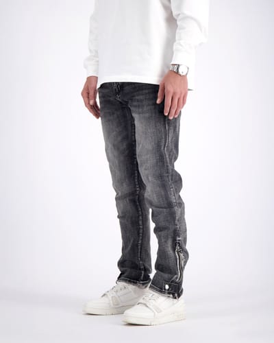 CARBON SLIM DENIM