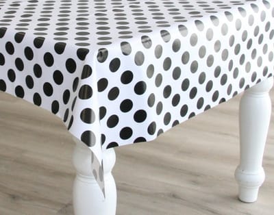 Tafelzeil/tafelkleed wit met grote zwarte stippen 140 x 180 cm - Tuintafelkleed - Polkadot