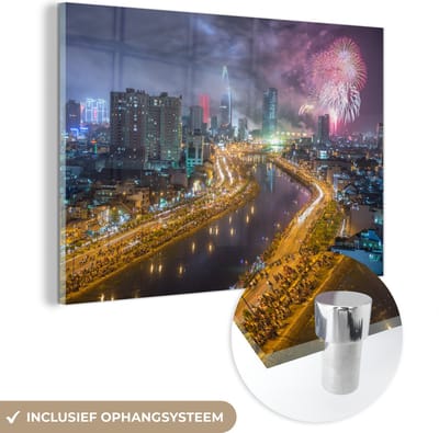 ® Glasschilderij 180x120 cm - Schilderij acrylglas - Vuurwerk boven Ho Chi Minhstad in Vietnam - Foto op glas - Muurdecoratie woonkamer - Wanddecoratie slaapkamer - Schilderijen