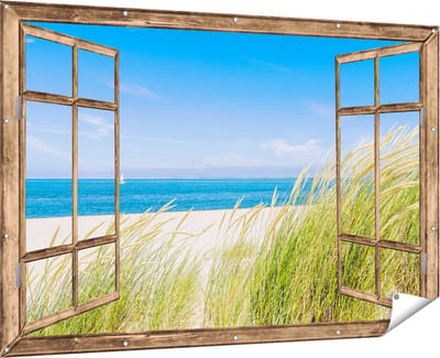 Gards Tuinposter Doorkijk Strand en Zee met een Zeilboot - 180x120 cm - Tuindoek - Tuindecoratie - Wanddecoratie buiten - Tuinschilderij