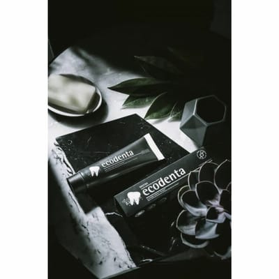 Ecodenta Tandpasta Extra Whitening Black Houtskool - 4 x 100 ml - Voordeelverpakking