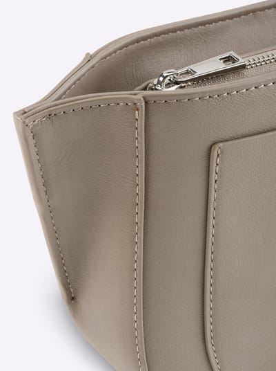 Tas