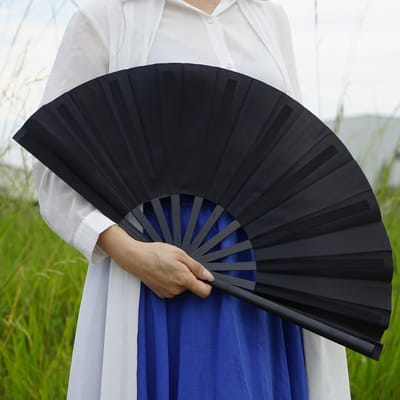 1 10 inch Kung Fu Waaier Vouwwaaier Martial Arts Dubbelzijdig Plastic Chinese Geluidswaaier Fitness Dans Klassieke Kung Fu Waaier zwart