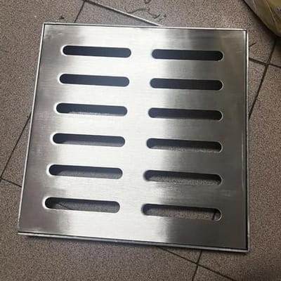 Goothoes - Afvoerzeef Roestvrijstaal - Voorkom Verstoppingen - Roestvrijstaal 304 - 10 x 10 x 2 cm - Zilver