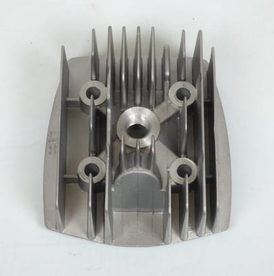 cilinderkop rsm voor bromfiets peugeot 50 102 nieuw
