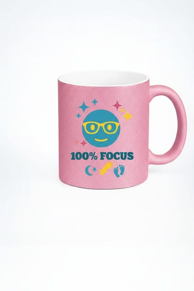 100% Focus Motivatie Mok 330ml – Roze Keramische Koffiemok met Smiley Bril Design – Inspirerend Cadeau voor Studenten & Kantoor