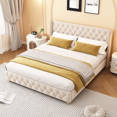 MODENUIT Gestoffeerd bed 180x200 cm – Knopen in hoofd- en voetbord – Lattenbodem – Houten poten – Zonder matras – Lichtbeige