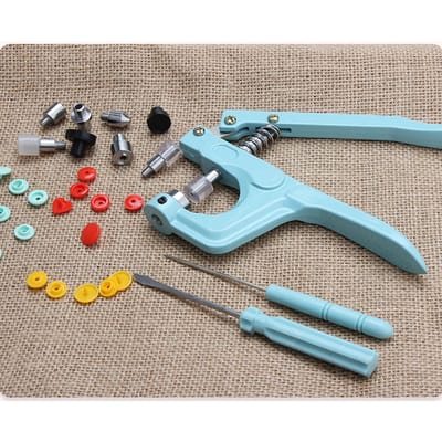 Boutons-pression en plastique et en métal avec jeu de pinces à pression, 300 jeux de boutons-pression en plastique et en métal pour la couture et le bricolage