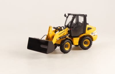 Yanmar V8 - 1:32 - ROS