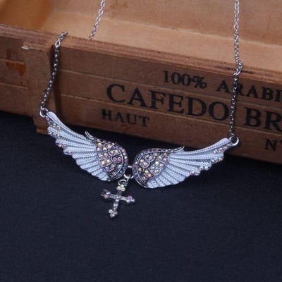 Mode Blauw Wit Roze Bedel Kristal Engelenvleugels Kruis Hanger Ketting Shellhard Vintage Sieraden Voor Vrouwen Bruids Huwelijksgeschenk 50cm brown