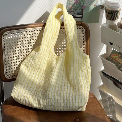 College Stijl Polyester Schuim Geruit Schoudertas Zomer Literair Fee Zacht Fufu Tote Bag Kleine Frisse Stoffen Tas beige