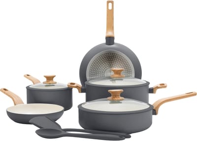 GreenPan Essence Pannenset 10-delig - 18/20/24/26cm - PFAS-vrije antikleeflaag - Pannenset inductie - Keramische pan - Ovenbestendig tot 160°C - Houteffect handgrepen - Koudgrepen - Met glazen deksel - Grijs