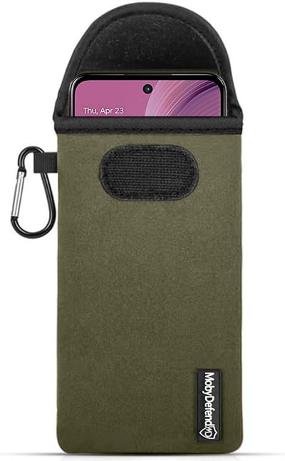 MobyDefend Hoesje - Geschikt voor Motorola Moto G55 - Neopreen Pouch Met Karabijnhaak - Insteek - Riemlus - Groen