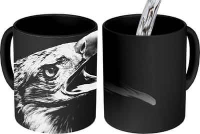 Magische Mok - Foto op Warmte Mokken - Koffiemok - Adelaar - Portret - Roofvogels - Zwart - Wit - Vogel - Magic Mok - Beker - 350 ML - Theemok