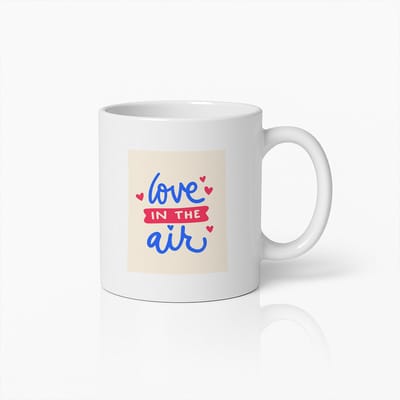 Koffiemok 330ml – "Liefde hangt in de lucht" Hartjes Design – Romantisch Cadeau voor Stellen, Valentijnsdag, Jubileum