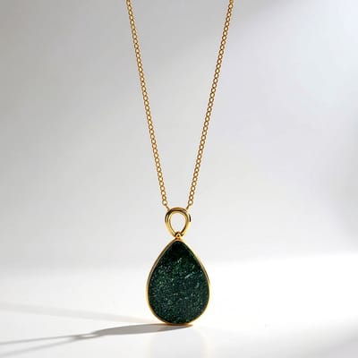 Cavill - 925 Sterling Zilver Ketting met 23,5 Karaat Baltische Barnsteen & Fuchsiet - Vergulde Druppelvorm Hanger - Elegante Natuurlijke Sieraden