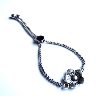 2 Love it Roos - Armband - Lengte: 19 - 24 cm - Stainless steel - Verstelbaar in maat - Zilverkleurig