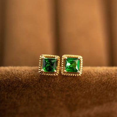 Huitan Goudkleur Prinses Groen Zirkonia Oorknopjes voor Vrouwen Nieuw Temperament Bruiloft Oorbellen Mode Luxe Sieraden brown