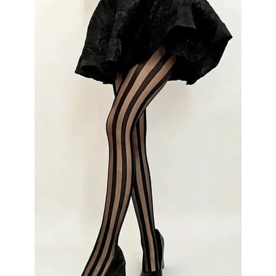 1 Stuk Zwarte Transparante Panty voor Dames met Verticaal Streepjespatroon, Retro Edgy Kousen voor Nachtclub & Feestoutfits S black