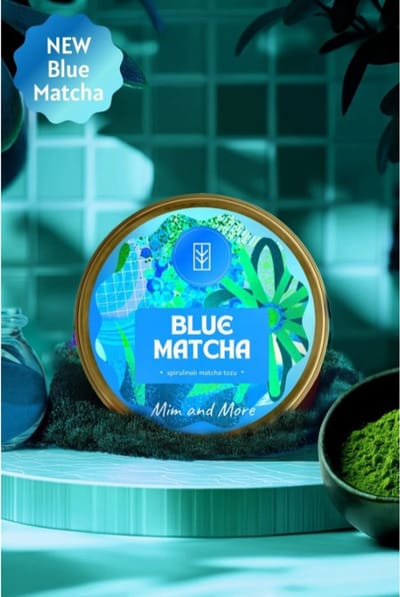 Mim And More - Blauwe Matcha Poeder 25 (gr.) | Blauwe Spirulina Superfood - Geniet bij elke slok van pure natuurlijkheid | Subtiele, zachte smaak | Rustgevend | Feestje voor je smaakpapillen & ogen |