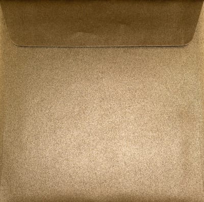 Metallic (parelmoer) bruine enveloppen A5 - 170 x 170 mm - 25 stuks - HK zelfklevend met plakstrip - 125 gram - Sirio Pearl - Netuno