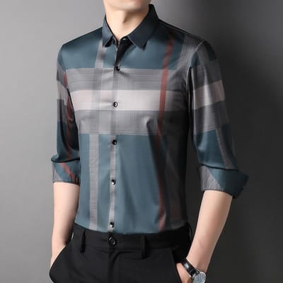 Lente Nieuw Heren Overhemd met Lange Mouwen Modeabel Koreaans Gestreept Los Overhemd Papa Kleding 4XL gray