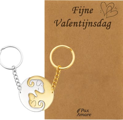 Koppel Sleutelhanger voor 2 'Fijne Valentijnsdag' - Schattige Hondjes - Sleutelhanger set op Cadeau Kaartje - Goudkleurig & Zilverkleurig - Vriendschap of Relatie Symbool - Pax Amare
