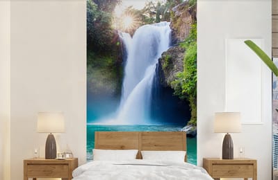 Behang - Fotobehang Waterval - Stenen - Landschap - Planten - Water - Breedte 120 cm x hoogte 240 cm