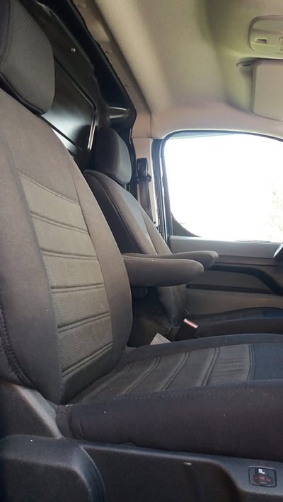 Pasvorm stoelhoezen Citroen Jumpy 2016-heden (geschikt voor 2 stoelen) - Stof zwart