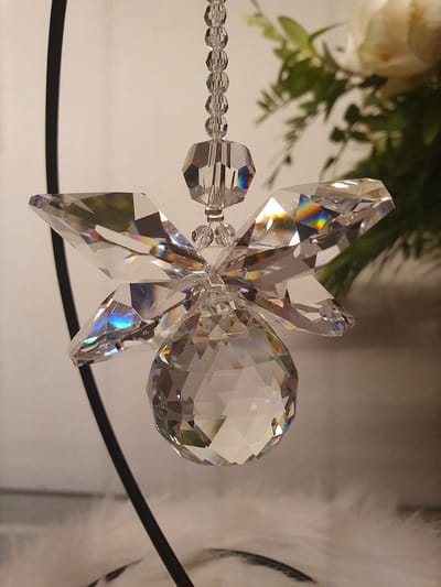 Engel Deluxe Xxl incl: standaard , Gemaakt met o.a. Swarovski kristallen (Geluksengel, Beschermengel, Hanger, Kristal, Fengshui , Engeltje, Decoratie, Suncatcher, Spiritueel)