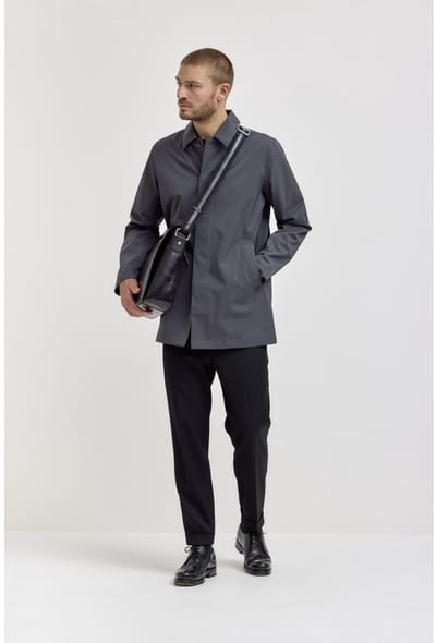 JOST Leren Schoudertas met laptopvak Skagen Shoulder Bag Black Zwart
