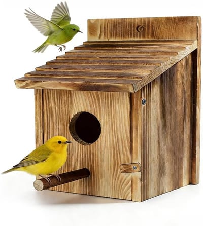 VHV - Vogelhuisje - Nestkastje - Houten vogelhuisje - Nestkast - Ophangbaar - Met zitstok - Voor kleine wilde vogels - Voor de tuin - Natuurlijk hout - 14 x 14 x 22 cm - Natuurlijke houtkleur