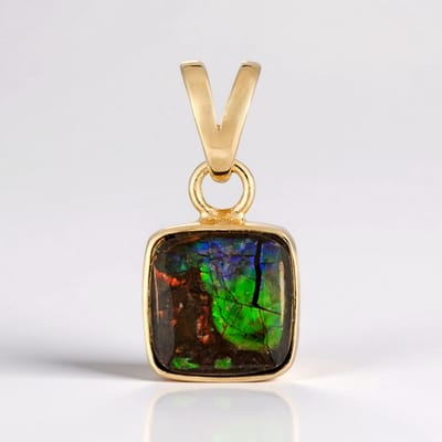 Cavill - Zilveren Hanger met Ammoliet 3,65 ct in Verguld 925 Sterling Zilver - Antieke Kussen Cabochon, Kleurrijk, Luxe Bezelzetting - 22x11 mm