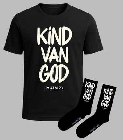 T-shirt Grappige tekst - Giftset - Kind van GOD - Shirt - T-shirt Set - Cadeau set shirt en sokken - Grappig cadeau voor vrouw en man - Verjaardag - Kerst cadeau - Pensioen afscheid - Vaderdag - Moederdag - T-shirt voor dames en heren - Maat S