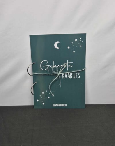 1x Geboortekaartjes Bewaarbundel - bewaarbundel geboortekaartjes - Groen - A4