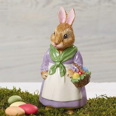 Handgeschilderde Porseleinen Hazenfiguur Mama Emma voor Pasen