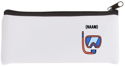 Akyol - duikbril met eigen naam Etui - Zwemmen - mensen die houden van zwemmen - gepersonaliseerde - sport - verjaardagscadeau - kado - gift - geschenk - verrassing - 20 bij 9 cm