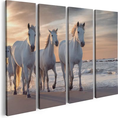 Artaza Canvas Schilderij Vierluik Witte Paarden Op Het Strand Bij Water - 80x60 - Foto Op Canvas - Canvas Print