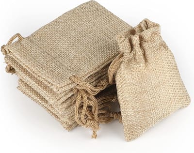 20 stuks - Cadeau zakjes - Snoepzakjes voor Kinderen - Cadeau zakjes - uitdeelzak - Herbruikbare - Linnen Zakjes - Cadeautasjes, Cadeauverpakking - DIY Cadeauzakje - Hennepkleurig nylon touw - Jute Zakjes - 7*9cm - Ruwe hennep kleur