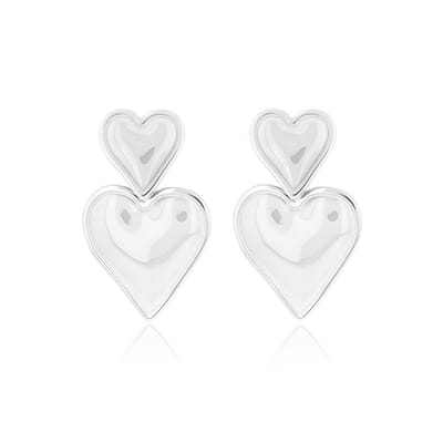 Silver coloured earrings with hearts