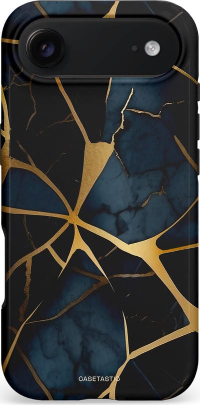 Casetastic hoesje geschikt voor Apple iPhone Air - MagSafe - Dubbellaagse bescherming - Sterrennacht Marmer Goud - Fashion Case - Zwart Goud Donkerblauw