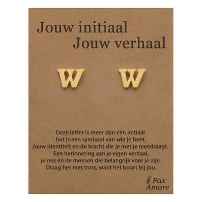 Letter W Oorbellen op Cadeau Kaartje - Jouw initiaal, jouw verhaal - Goudkleurig Stainless Steel - 7mm Initiaal Oorknopjes- Pax Amare