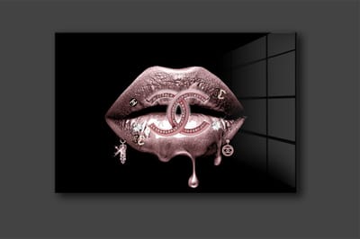 chanel lip schilderij op plexiglas 60x90cm