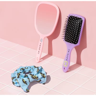 Friends Beauty Accessories Gift Set