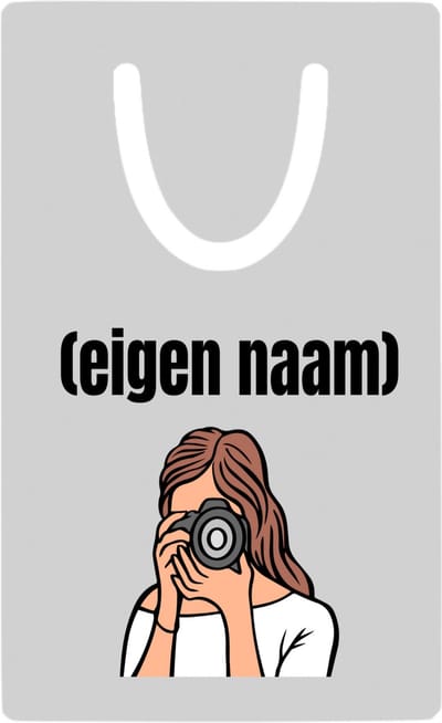 Hacebo® - fotograaf vrouw met eigen naam metalen boekenlegger - Fotograaf - fotografen - leuk cadeau voor iemand die houd van foto's maken - cadeau - kado Bladwijzer boekenleggers - 7.6 cm x 5cm