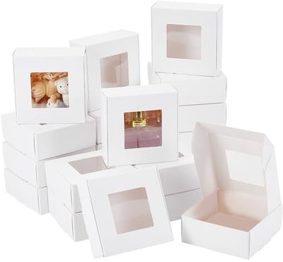Dailygoods- Geschenkdozen 28 stuks - Kraftpapier met venster - Cadeauverpakking voor snoep/cake - Witte bakkerijdozen - 8,5 x 8,5 x 3,5 cm - Praktisch en handig