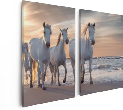 Artaza Canvas Schilderij Tweeluik Witte Paarden Op Het Strand Bij Water - 80x60 - Foto Op Canvas - Canvas Print