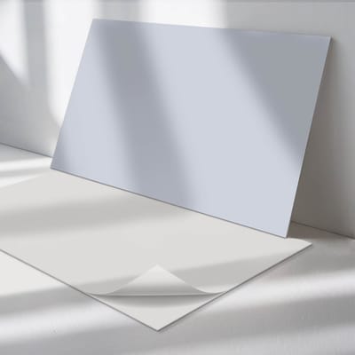 Wallfluent Vinyl Wandpaneel - Kleur Lichtblauw Vinyl Wandbekleding - 100 cm x 50 cm - Grijs PVC wandpaneel - Verpakking van 1 stuk - Rechthoekig Wandbekleding Vinyl - Patroon Wandpaneel - Zelfklevend Muurpaneel - Wandpaneel Keuken en Badkamer